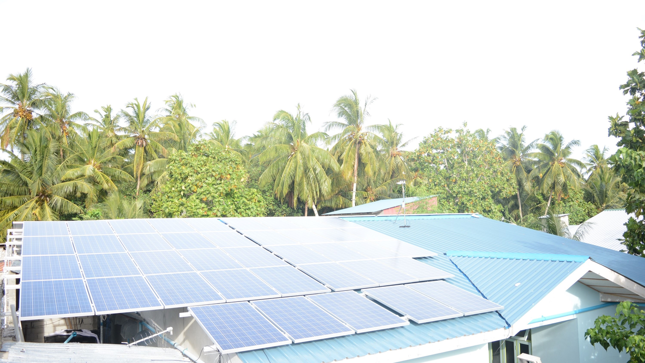 Solar project Maldives